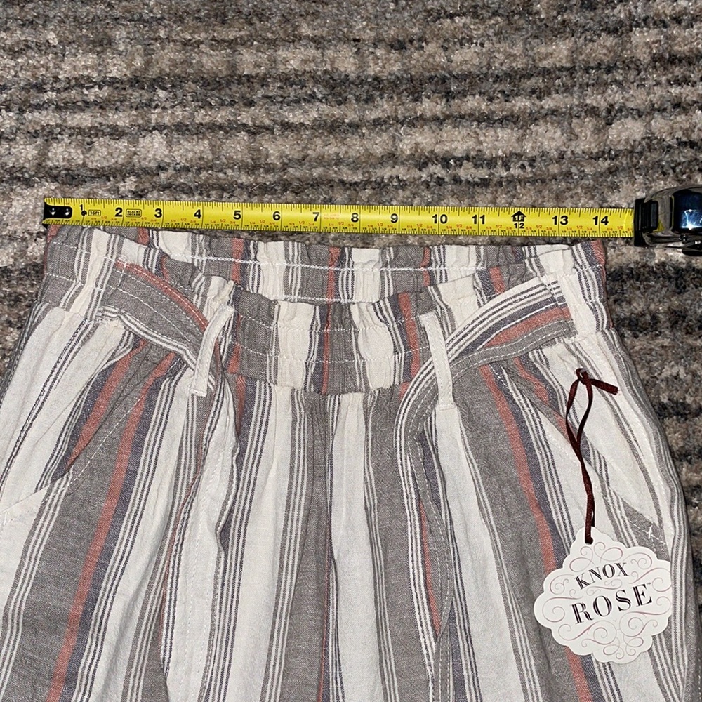 Flared pattern pants - Picture 5 of 7